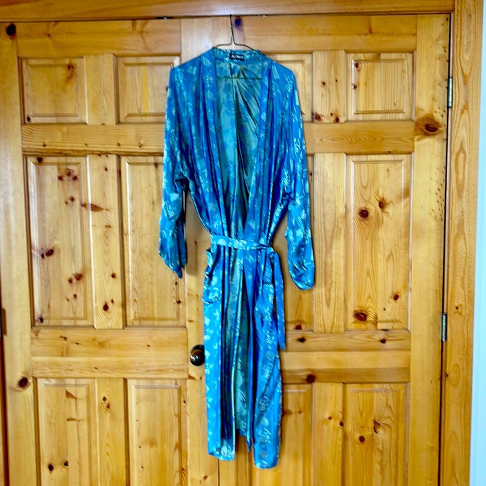 Vietnam silk robe